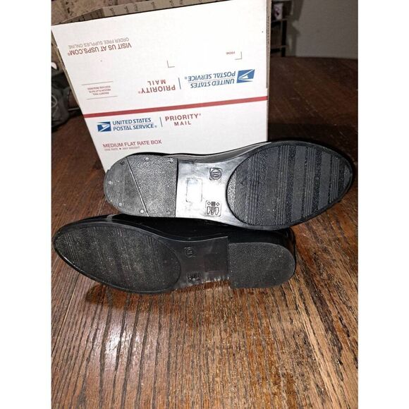 Size 10 Seven7 Dover Short Black Rain Boots Rubber Boots with Elastic Shaft - Picture 7 of 7